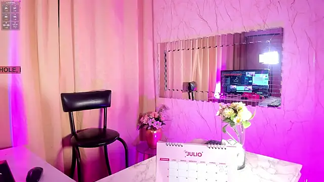 LunaPleasure online show from July 25, 6:42 am