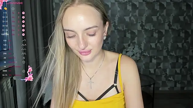 A delina online show from August 5, 4:57 pm