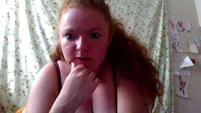 Rae Jeannie online show from July 25, 7:48 am
