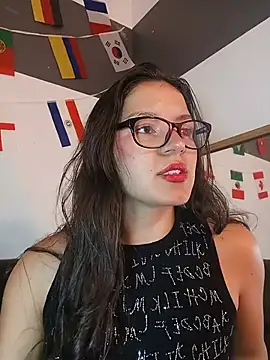 Danni shy online show from July 4, 3:57 am