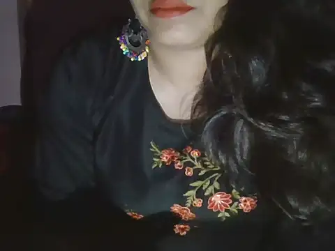 Hot-shanvi online show from April 1, 5:32 pm