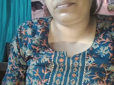 Hot-shanvi online show from April 28, 2:27 am
