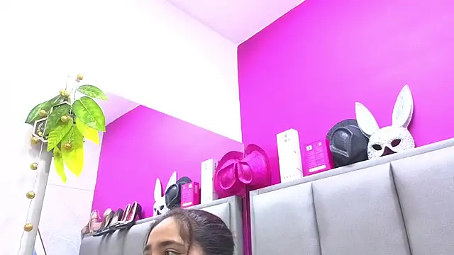 KRYSSTARITTER4 online show from July 9, 1:41 am