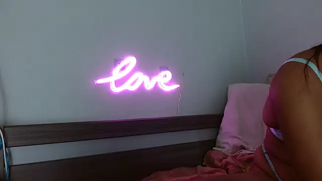 AcidBubbleRain online show from September 13, 10:23 am