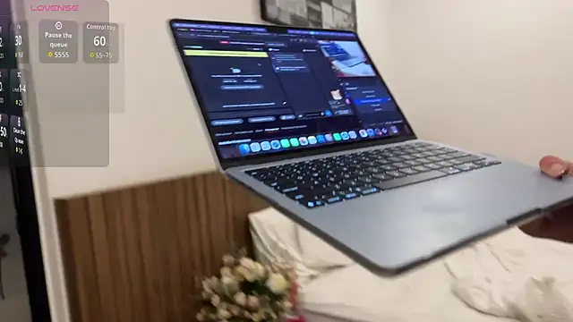BabyMelie online show from June 6, 3:07 pm
