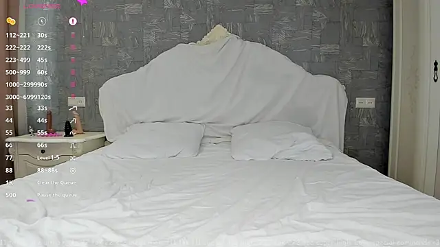 blaire  18 online show from July 12, 3:07 am