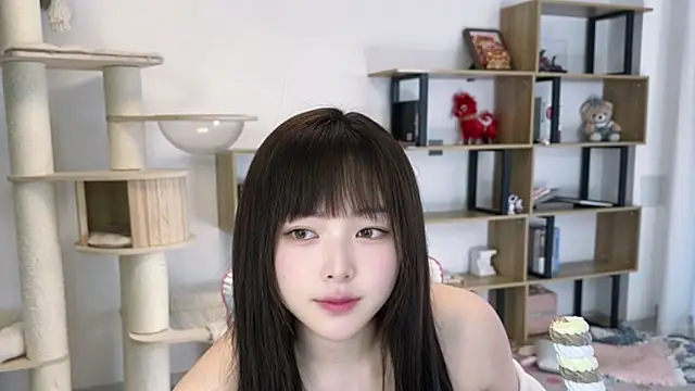 Chenjing0 online show from May 3, 7:12 am