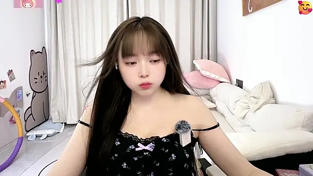 Chenjing0 online show from August 1, 1:35 pm