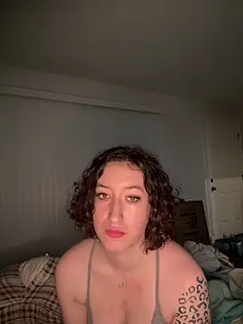 ParkerGYATT online show from May 13, 2:06 am