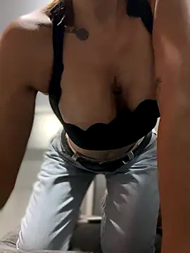 Samantha bigboobs online show from October 15, 10:56 pm