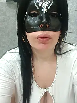 Napoletana89- online show from October 15, 3:20 am