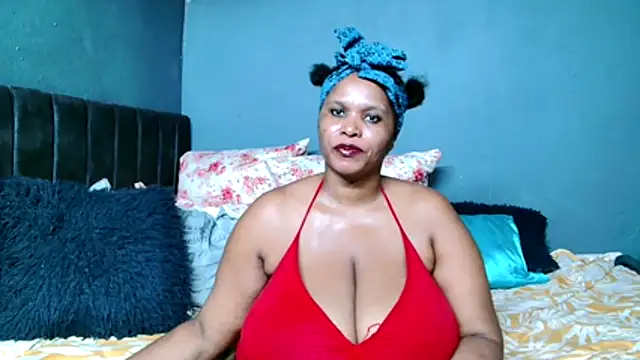 BustyBela42 online show from May 1, 8:45 pm