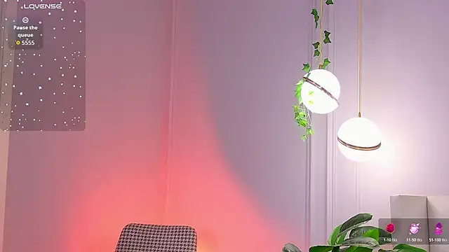 EllieGarson online show from June 15, 5:24 pm