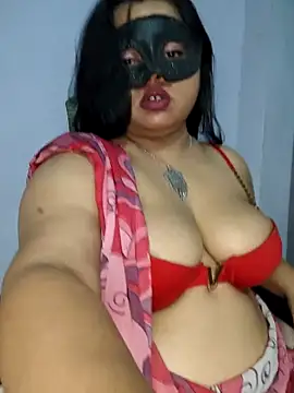BigAssSarah online show from May 15, 1:43 am