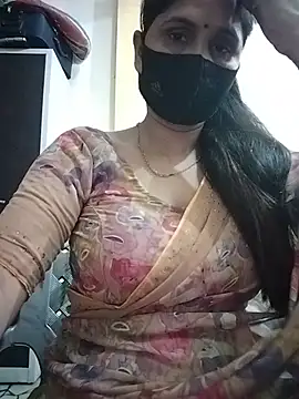 beautifulparii online show from July 8, 3:25 pm