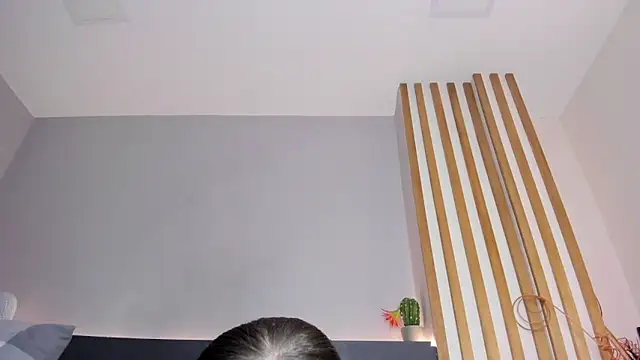 sara  jones gh online show from September 13, 11:29 am