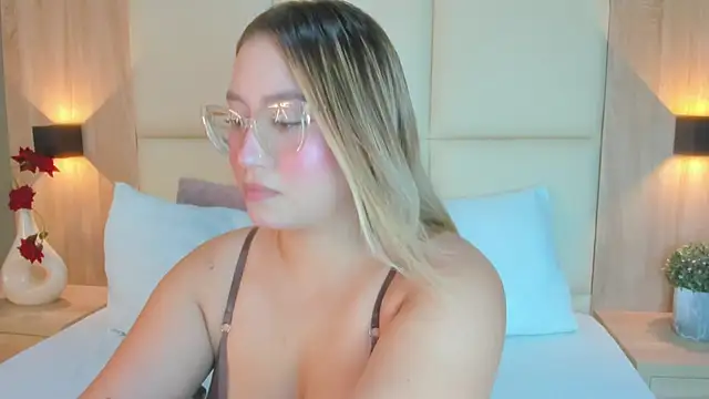 antonella cutie  online show from June 16, 12:17 pm