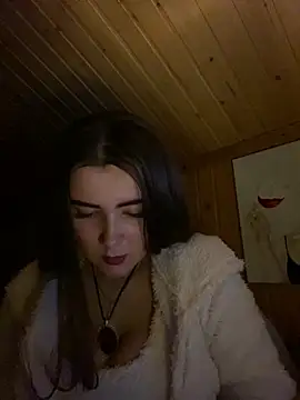 mewKate online show from May 1, 9:18 pm