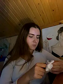 mewKate online show from September 14, 4:27 pm