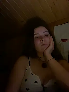 mewKate online show from June 13, 9:23 pm