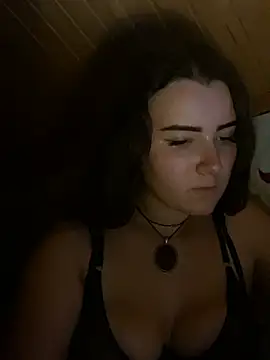 mewKate online show from July 15, 8:13 pm
