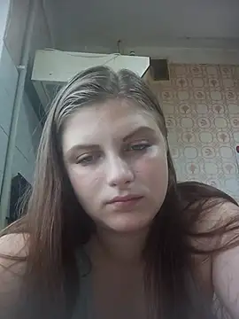 Lauren Amabel online show from June 12, 4:04 pm