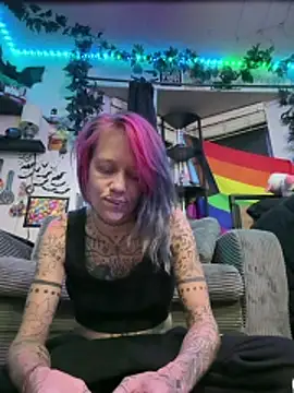trashbrat online show from July 27, 2:52 am