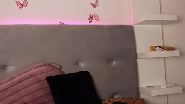 TanyaKros online show from July 27, 5:04 am