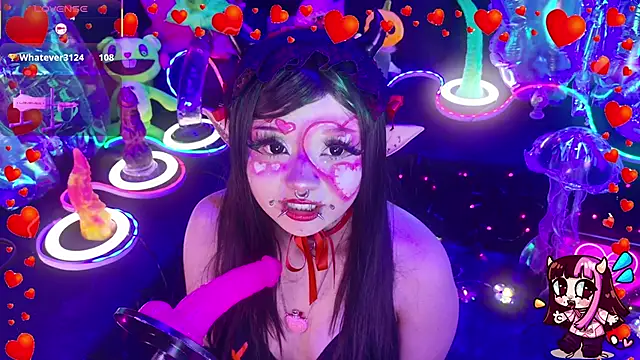 LaytonBox online show from February 14, 3:14 pm