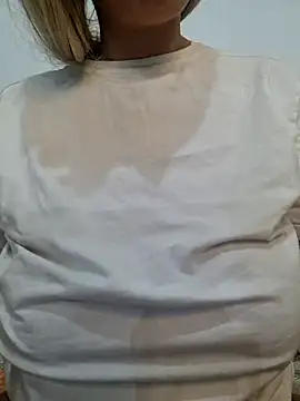 nonalona199999 online show from November 11, 2:40 am