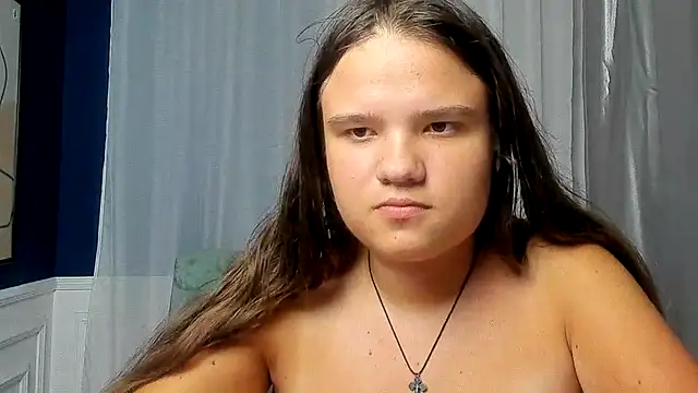 AdeleCruz online show from July 16, 12:10 pm