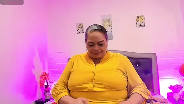 QueenMatturex online show from July 2, 12:22 pm