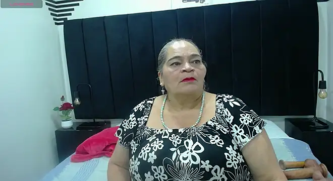 QueenMatturex online show from December 15, 8:03 pm