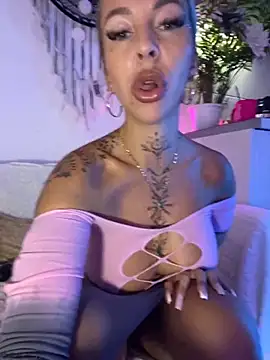 CheekyChels online show from October 3, 4:23 pm