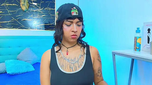 Snapshot of gabriela_cortez chatting on October 18, 2:42 pm gabriela cortez online show from October 18, 2:42 pm