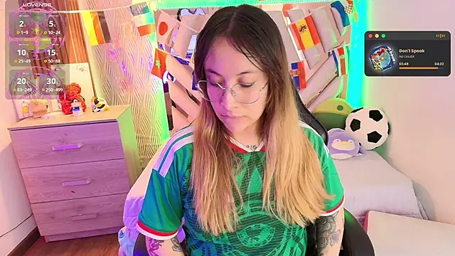 NyxAndria 1 online show from July 1, 3:39 am
