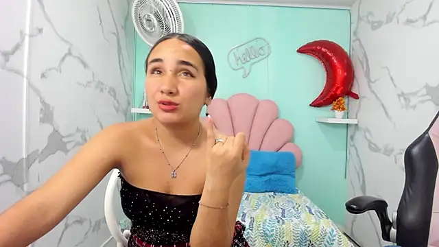 Maylin horny19 online show from June 6, 7:03 am
