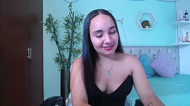 Maylin horny19 online show from July 15, 6:12 pm