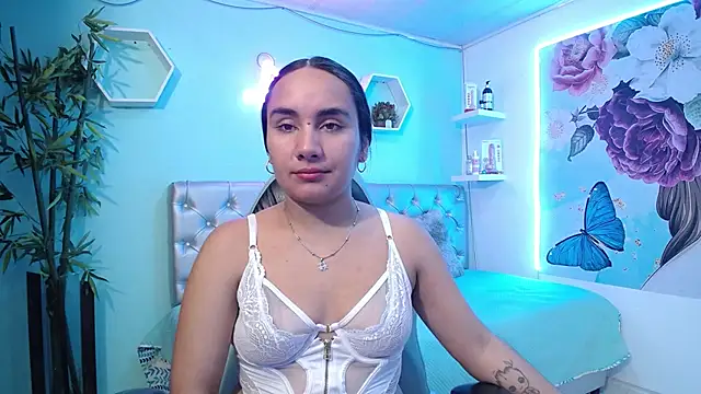 Maylin horny19 online show from July 3, 3:23 am