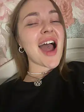 gi grahams online show from July 28, 7:39 pm