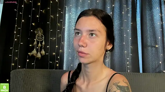 Amelia skyy online show from July 6, 1:33 am