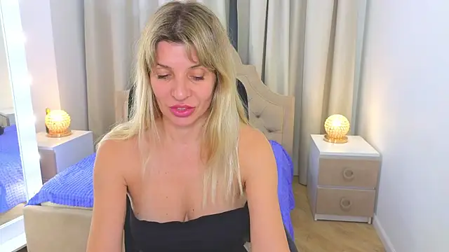 M I A M I A online show from October 28, 1:17 pm