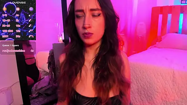 coral jonesss online show from November 11, 3:09 pm