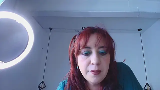 Victoria Adamns online show from April 27, 12:02 pm