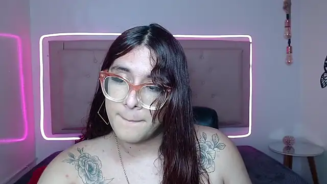 kathepickmanx online show from October 12, 4:48 am