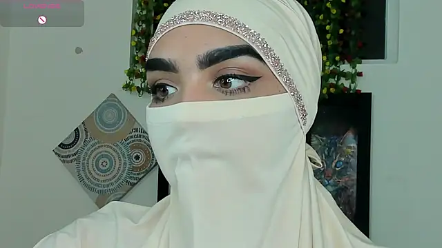 Maissa Alabi online show from November 6, 9:21 pm