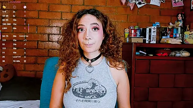 Annycolin  online show from May 4, 9:51 pm