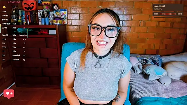 Annycolin  online show from October 24, 3:46 am