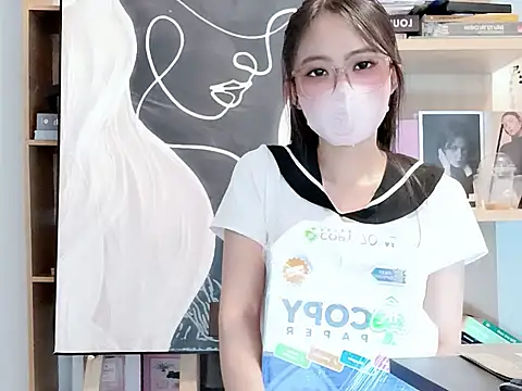 Lush-Office online show from December 4, 9:22 am