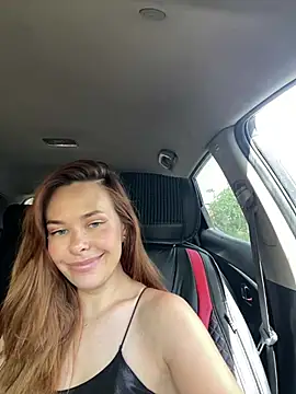 Kelley Allie online show from June 26, 10:05 am